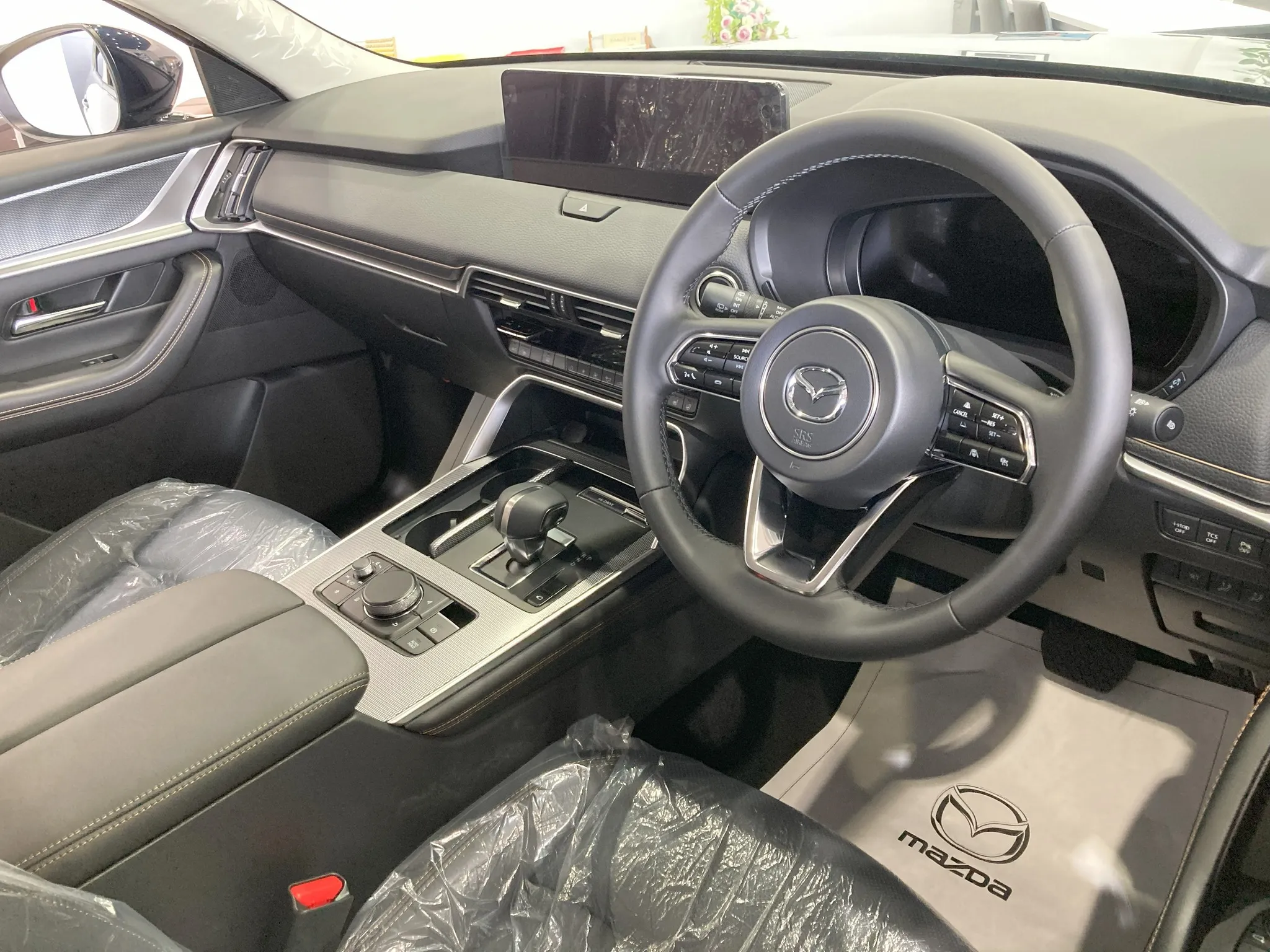 🚗✨新しい試乗車のご案内です！